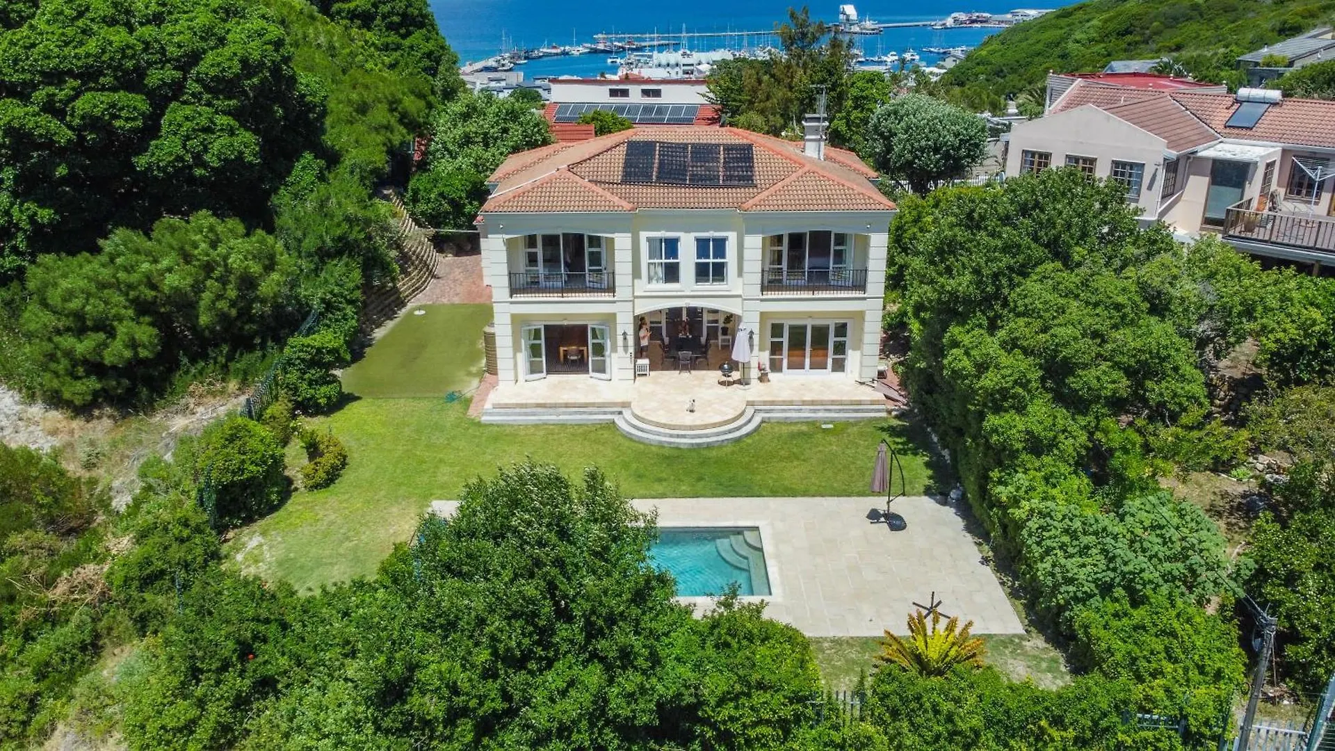 Luxury Family Villa Near Beach With Grill And Workspace Città del Capo